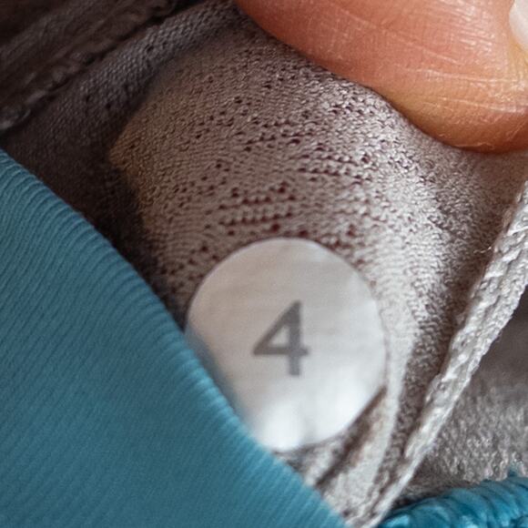 Lululemon Sports Bras Size 4 Lot of 3 Blue Gray Black Racer Back Strappy - Picture 10 of 13